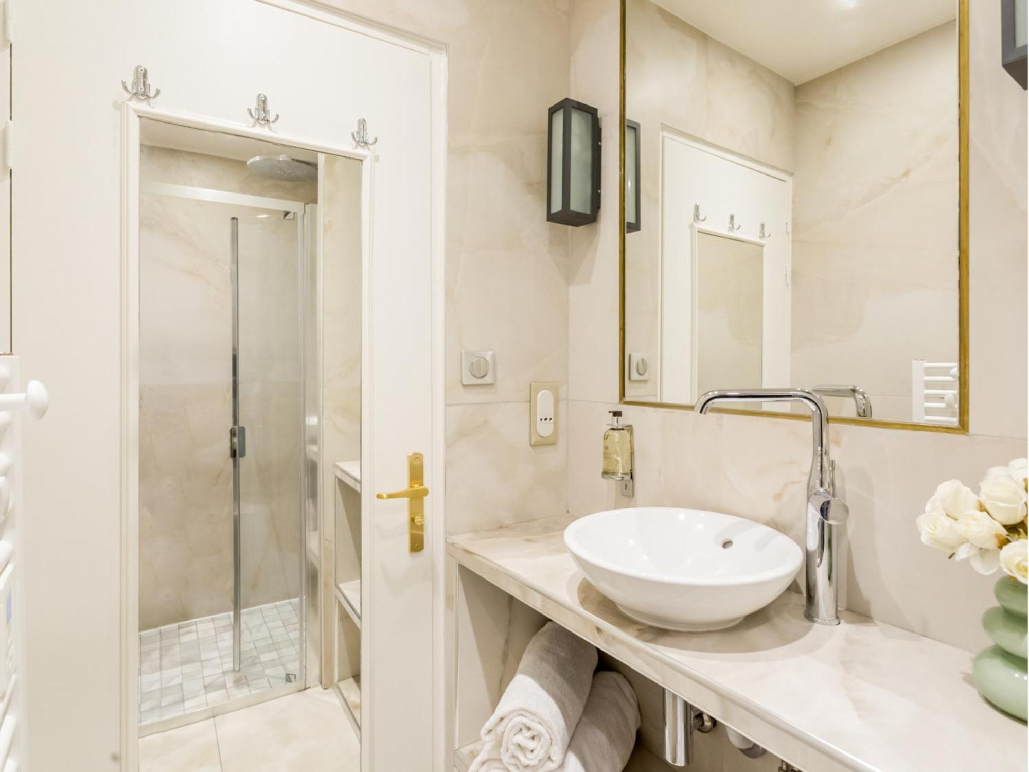 Merveil - Luxury Suite - Louvre - Therese Paris Dış mekan fotoğraf